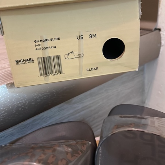 Michael Kors Gilmore Slides worn once - Picture 4 of 4